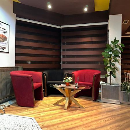 Hotel Brkic Sarajevo Airport - Free Parking Kültér fotó