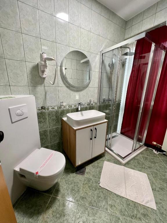 Hotel Brkic Sarajevo Airport - Free Parking Kültér fotó