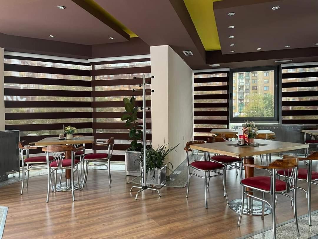 Hotel Brkic Sarajevo Airport - Free Parking Kültér fotó