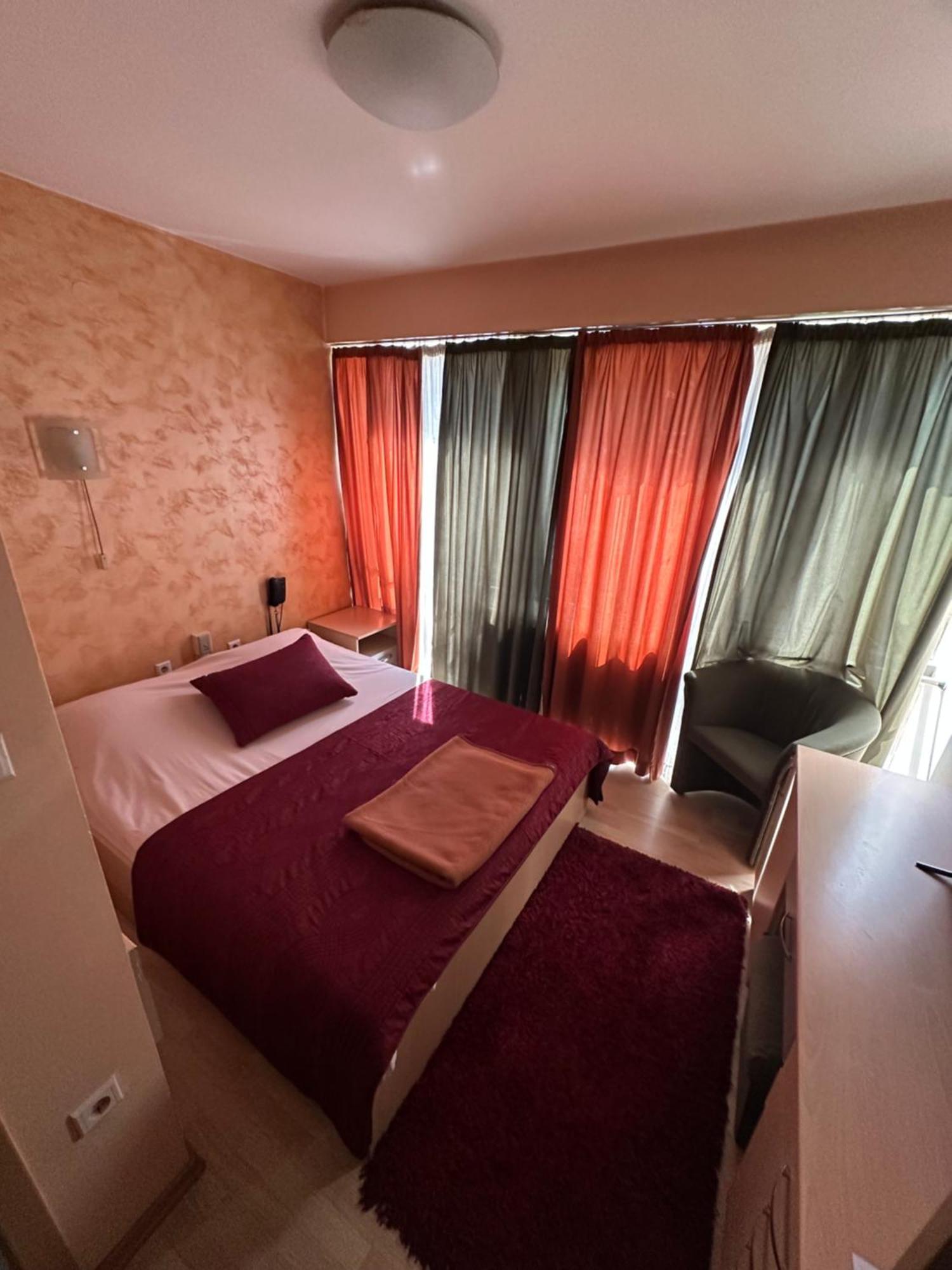 Hotel Brkic Sarajevo Airport - Free Parking Kültér fotó