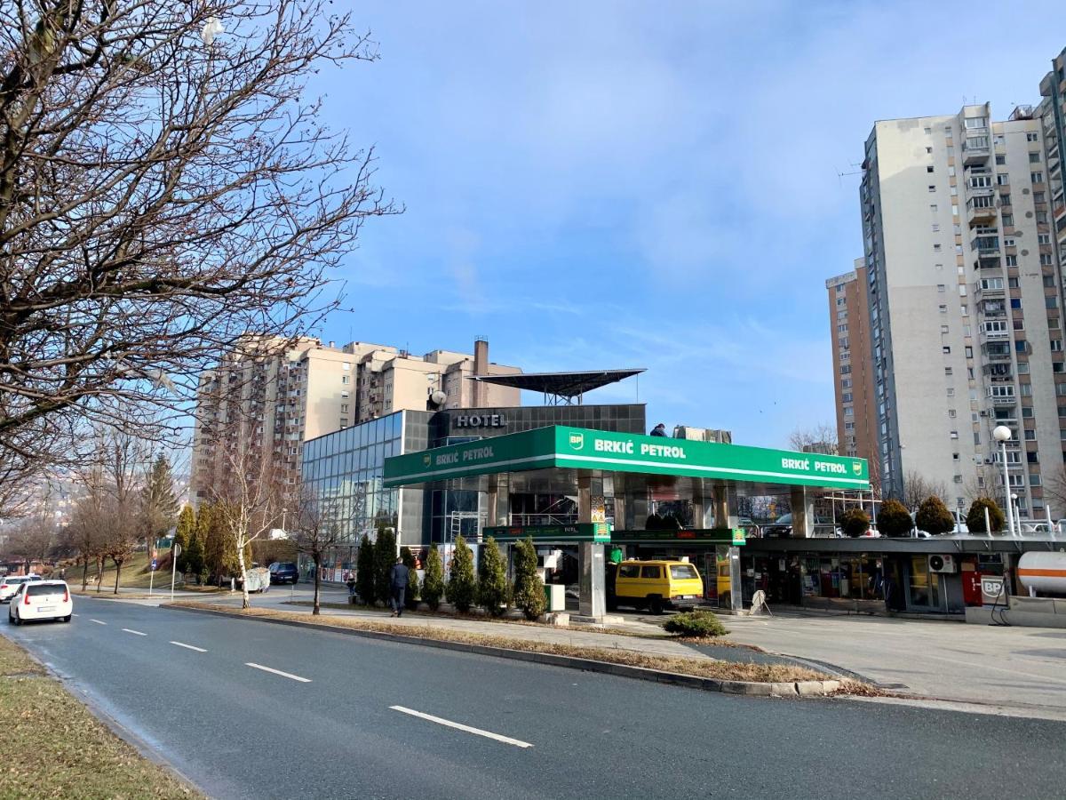 Hotel Brkic Sarajevo Airport - Free Parking Kültér fotó